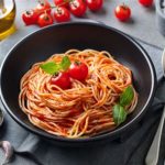 Salçalı Makarna Tarifi