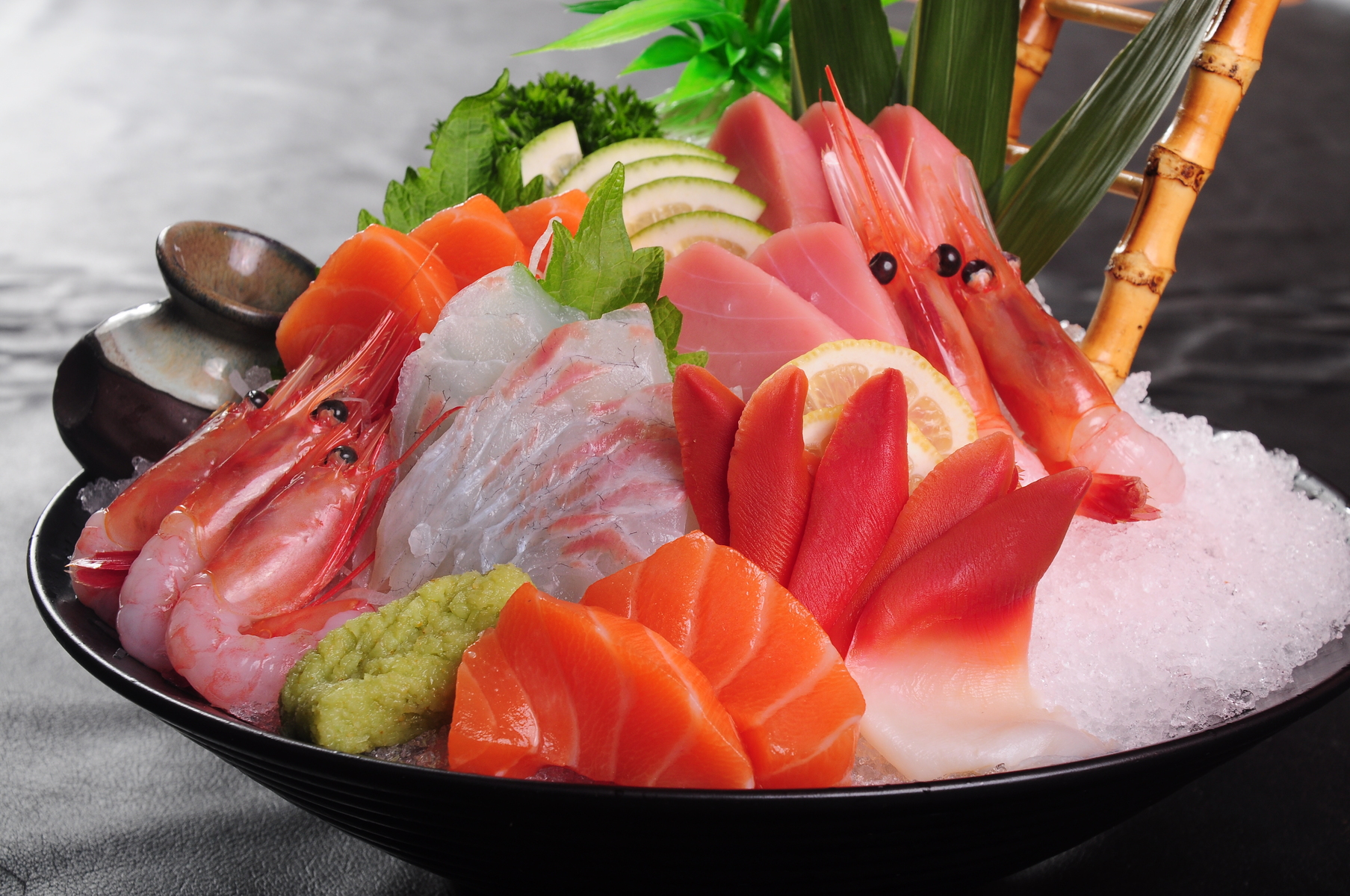 Balkan Yemekleri Tarifleri: Renkli ve Lezzetli Balkan Mutfağından Seçkin Tarifler Balkan Yemekleri Tarifleri: Renkli ve Lezzetli Balkan Mutfağından Seçkin Tarifler