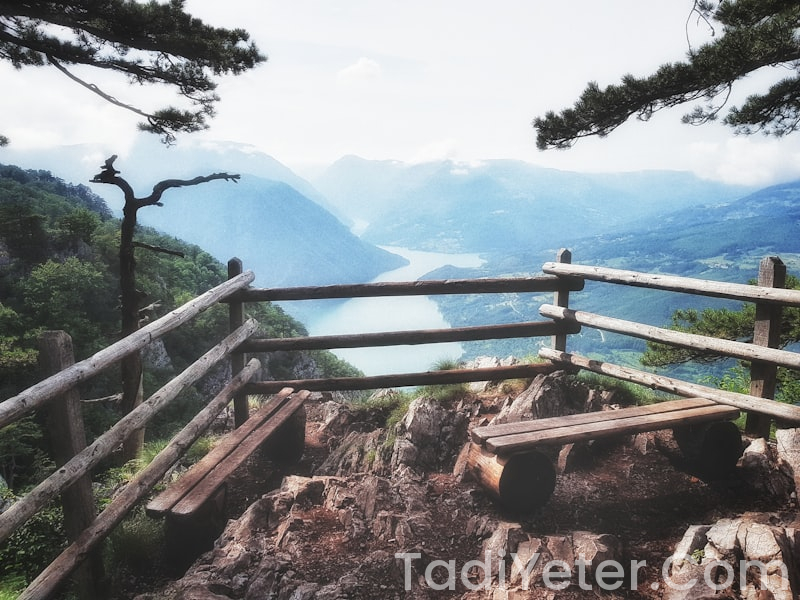 Sulu Köfte Tarifi Oktay Usta: Lezzetli ve İç Açıcı Sulu Köfteyi Evde Yapmanın Sırları Sulu Köfte Tarifi Oktay Usta: Lezzetli ve İç Açıcı Sulu Köfteyi Evde Yapmanın Sırları